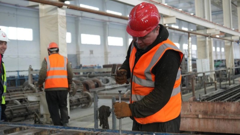 200-ден астам жаңа өндіріс орнының құрылысы аяқталуға жақын — Олжас Бектенов