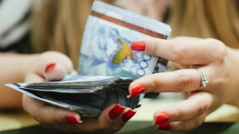 Бектенов 2026 жылы  қазақстандықтардың жалақысы артатынын айтты