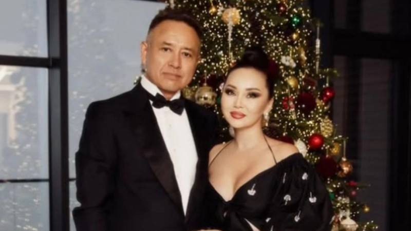 "Балалар – өмірдің гүлі": Баян Алагөзованың кенже қыздары желідегілерді елжіретті