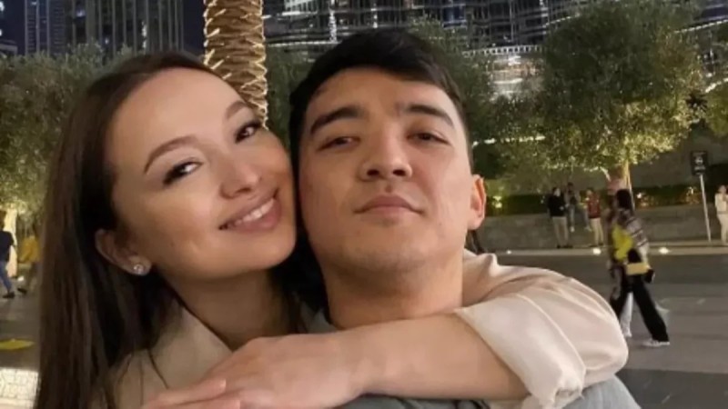 "Ешкім ажырасамын деп үйленбейді": Танымал әнші Еркеш Хасен жеке өмірі жайлы алғаш рет айтты