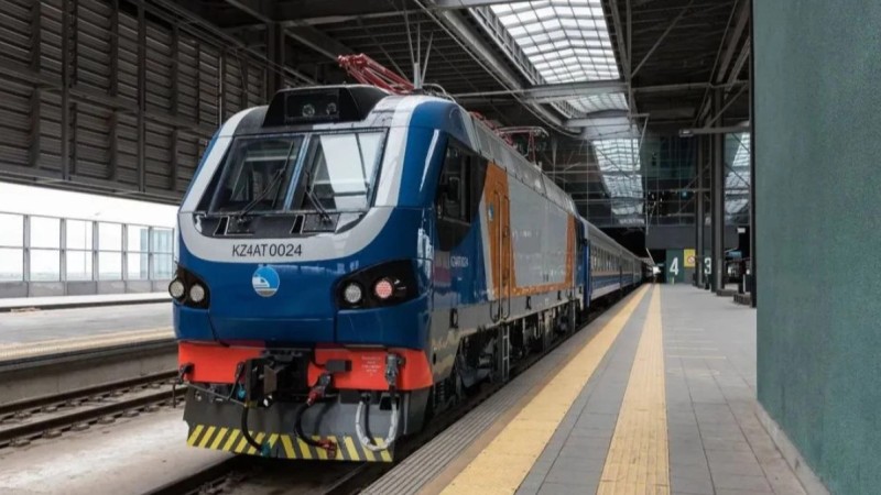 Алматы-1 станциясының қызметкерлері жүк бөлімінде ұрлық жасап келген