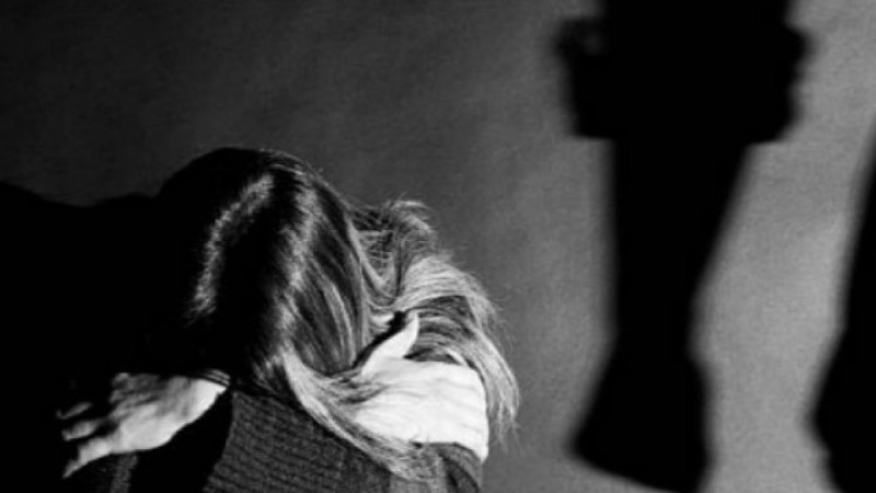 «Өмір бойына сотталады»: Зәкиева Алматыда ВИЧ жұқтырған адамның 13 жасар қызды зорлағанын растады