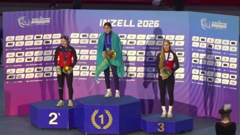 Немістер қазақтың ескі Әнұранын ойнатты