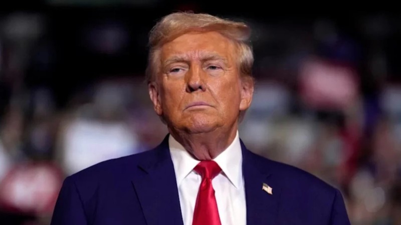 Трамп Иран басшылығына келуі мүмкін үш үміткер туралы айтты