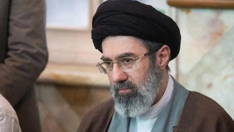 Иранда жаңа жоғарғы көшбасшы тағайындалды