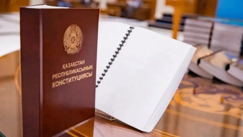 Тоқаев: Қазақ тілінің мәртебесі төмендеді деуге негіз жоқ