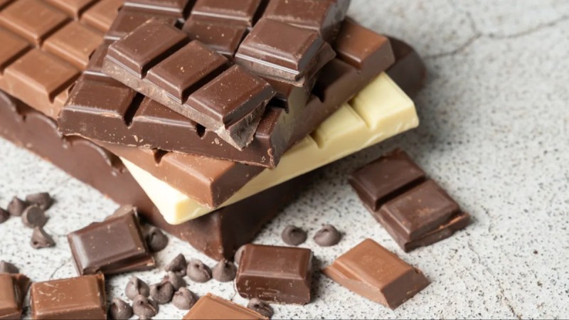 Шоколад адамның көңіл күйіне қалай әсер етеді