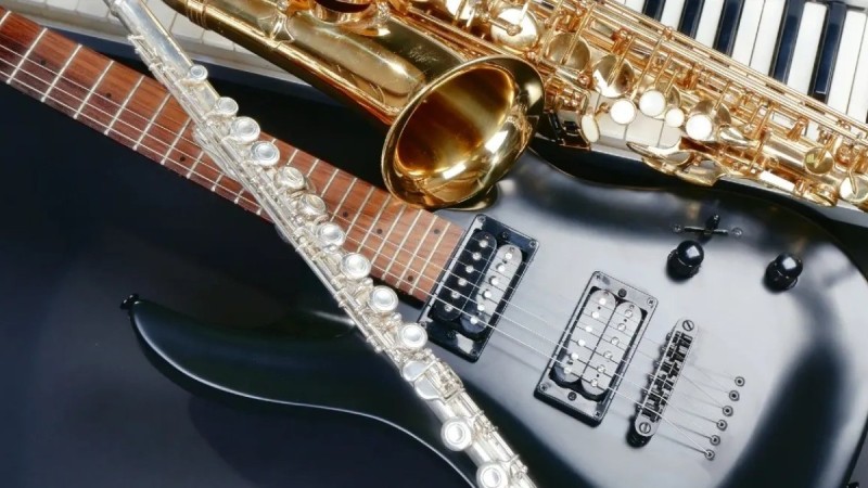 Қазақстанда ұшақта музыкалық аспаптарды тасымалдауға рұқсат берілмек