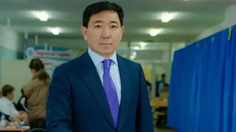 Өскеменнің бұрынғы әкімі Жақсылық Омар сотта өз кінәсін толық мойындады