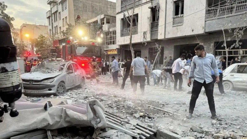 Ирандағы сұрапыл соғыс: құрбандар саны 3100-ден асты