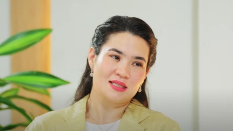 "Маңызды кезең": Танымал мектеп директоры қуанышты хабарын елге жеткізді