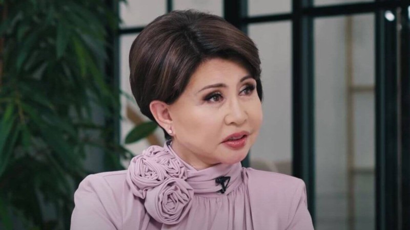 “Әлия мен Мәншүк есімді қыздарым бар”: Роза Рымбаева ел білмеген құпиясымен бөлісті