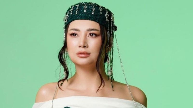 Мадина Сәдуақасованың Наурызға арналған ашық образы елге жақпай қалды