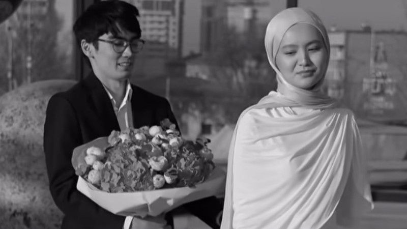 Сәкен Майғазиевтің ұлы мен келіні гендер пати өткізді (ВИДЕО)