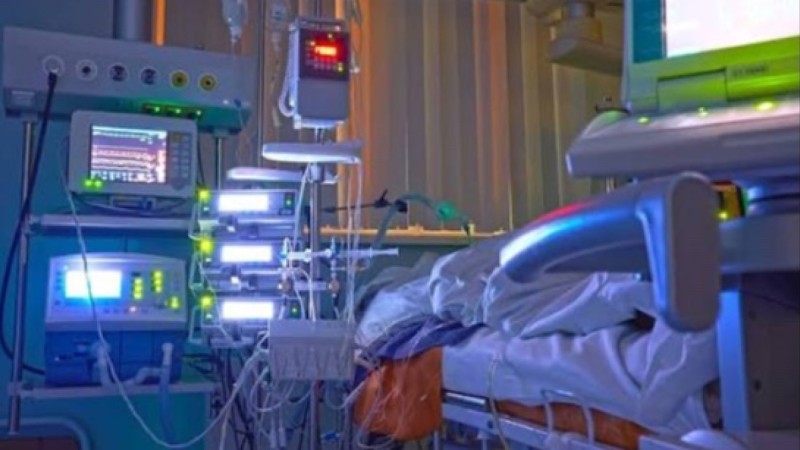 Көшеден табылған темекіні шеккен қыз жансақтау бөлімінен бір-ақ шықты