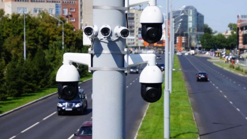 Орташа жылдамдықты бақылайтын камералар орнатып, ұқыпты жүргізушілерді ынталандыру керек - сенатор