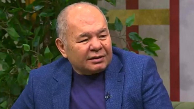 Уәлибек Әбдірайымов Тұрсынбек Қабатовқа әзілмен астарлап ренішін жеткізді