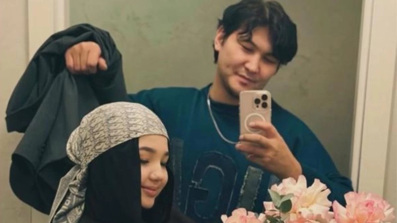 Әнші Жігер Ауыпбаев үйленетініне ишара жасап, хейтерлерге жауап берді