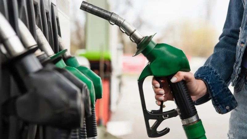 Қазақстанда бензин бағасы күрт өспейді – Энергетика министрлігі