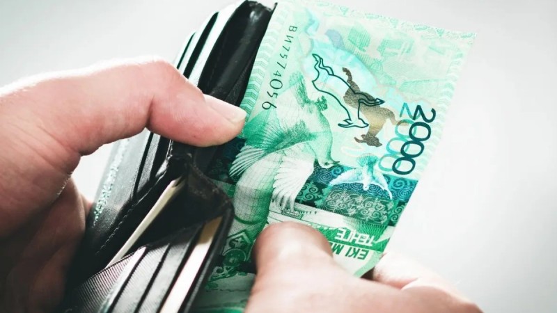 Кейбір қазақстандықтардың шоттарынан тыйым алынады