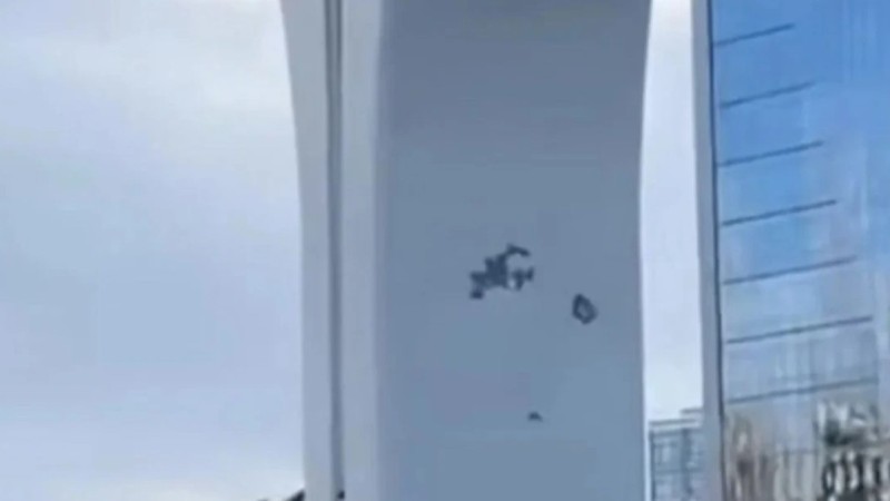 Астанадағы LRT тіректерінің бояуы кете бастаған