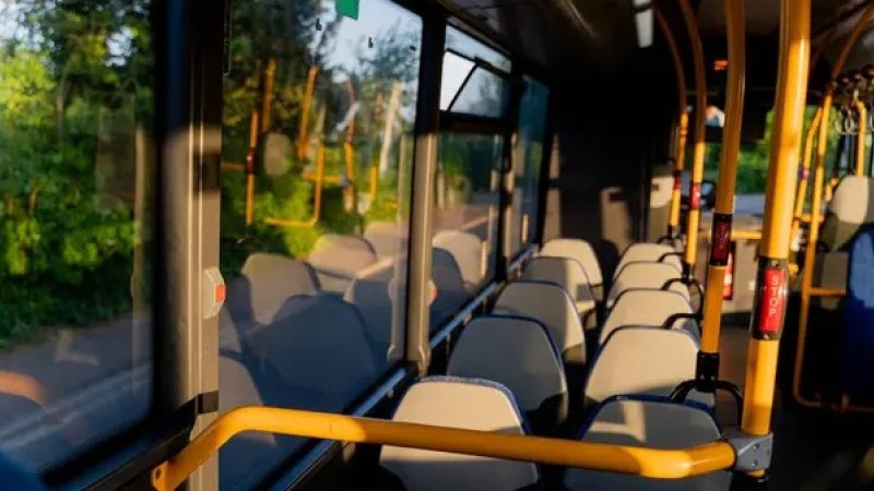 Автобус жол апатына ұшырап, 20-ға жуық адам қаза тапты