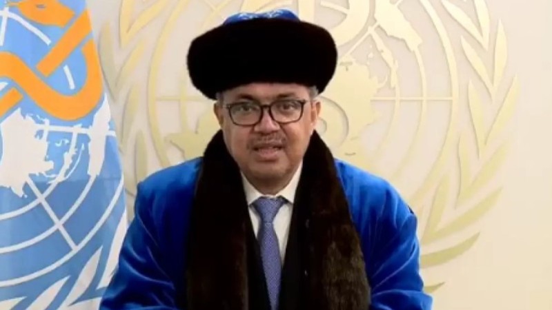 «Қазақстан – екінші үйім»: ДДСҰ басшысы қазақша ән шырқады