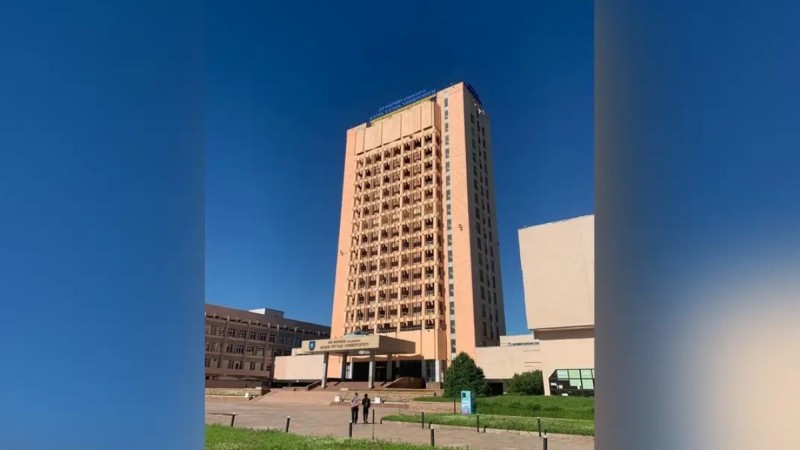 ҚазҰУ-да деректердің таралуынан кейін декан мен қызметкерлер жұмыстан кетті