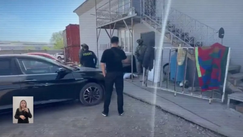 Саудаға салынған сәби, вебкам-студия мен АИТВ жұқтырғандар: қылмыстық схемалар әшкереленді