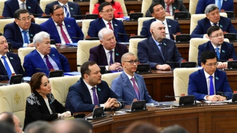 Елімізде құрылтай депутаттарының өкілеттік мерзімі 5 жыл болмақ