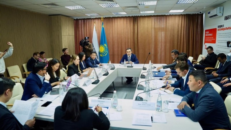 Қазақстан «Алтын виза» арқылы білікті мамандарды тартуды көздейді