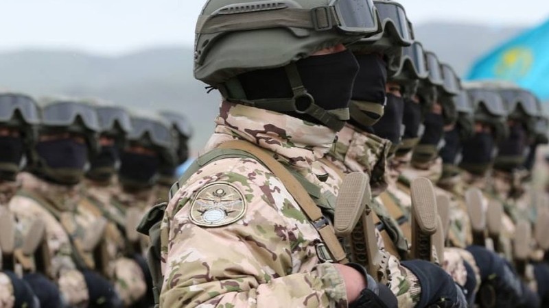 Қарағандыда студенттерді диплом қорғай сала әскери комиссариатқа алып кеткен