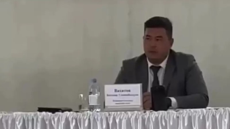 Атырау облысында тұрғындар әкімнің қызметтен кетуін талап етті