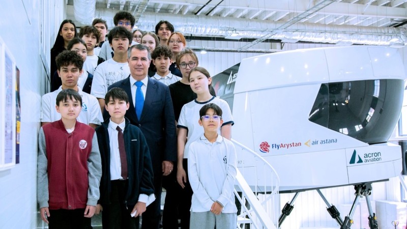 Air Astana балаларға авиация әлемін таныстырды