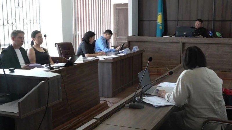 Әл-Фарабидегі жол апаты бойынша сотта Zeekr жүргізушісінің куәлігі жәбірленушілердің өтінішімен кейінге қалды