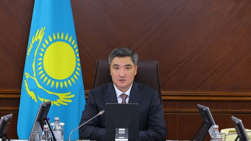 Олжас Бектенов: әрбір жауапты басшы жаңа Конституцияны жүзеге асыру үшін бар күш-жігерін жұмсайтынына сенімдімін