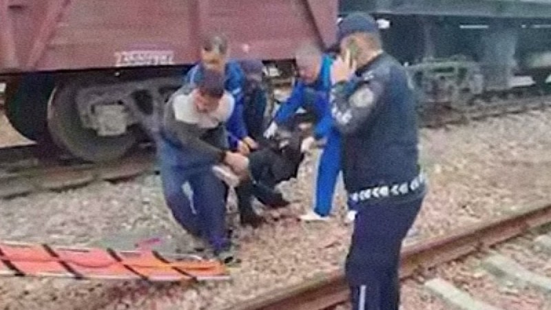 Пойызбен селфи жасамақ болған жасөспірімді тоқ соқты