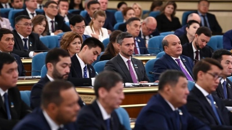 Құрылтайға сайланған 145 депутат ант қабылдады