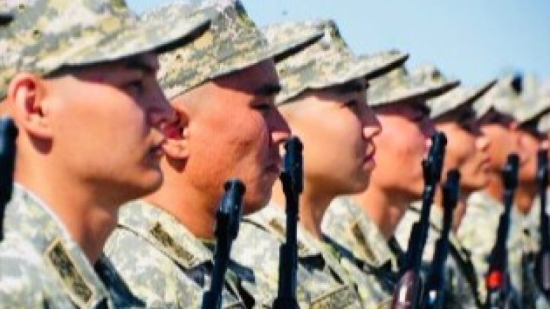 Жинал, жас сарбаз: күзгі әскерге шақыру басталды