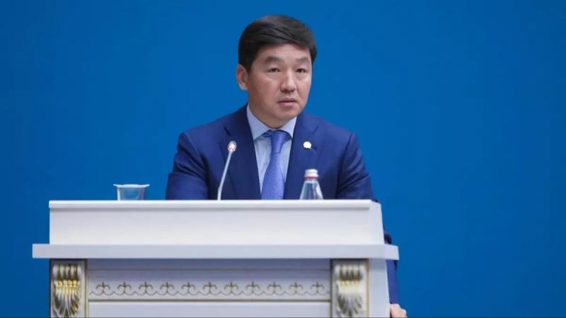 Бауыржан Байбекке тиесілі қымбат сағаттар ұрланды: Күдікті туралы тың дерек шықты