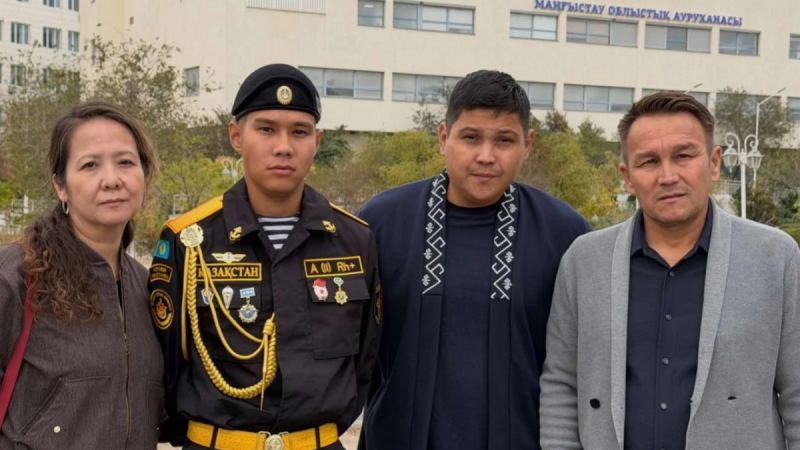 Каспийдегі қайғылы оқиғадан аман қалған матрос мерзімді әскери қызметін аяқтады