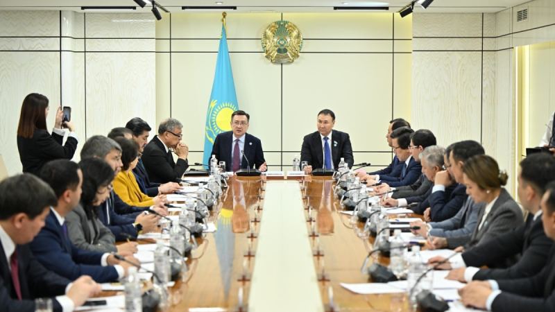 Өңірлердің мәселесі Халық Кеңесінде қалай шешіледі? Алғашқы отырыс өтті