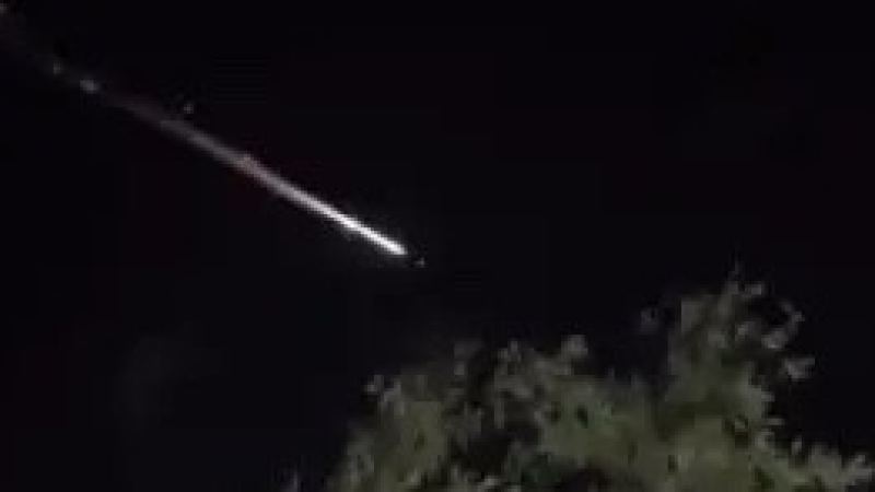 НЛО, комета әлде зымыран сынықтары ма? Қазақстан аспанында түнде не ұшып өтті?