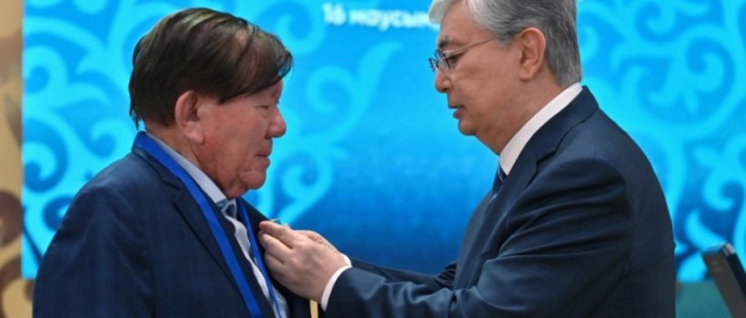 Тоқаев Мұхтар Шахановтың қазасына көңіл айтты