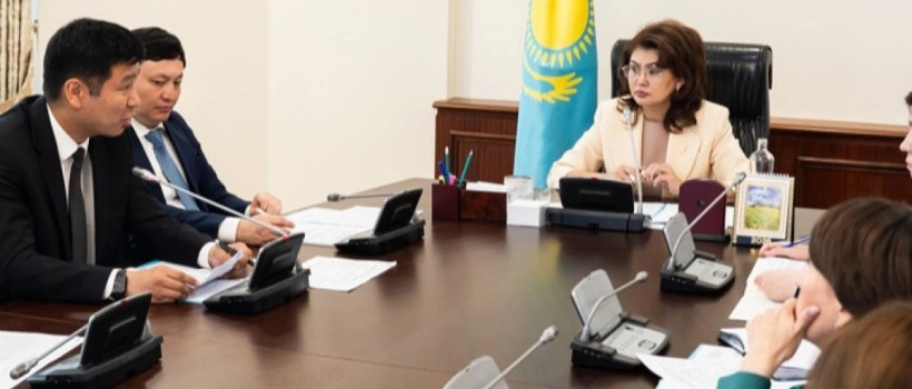Балалар мен жастар арасында кітап оқу мәдениетін дамытуға басымдық беріледі