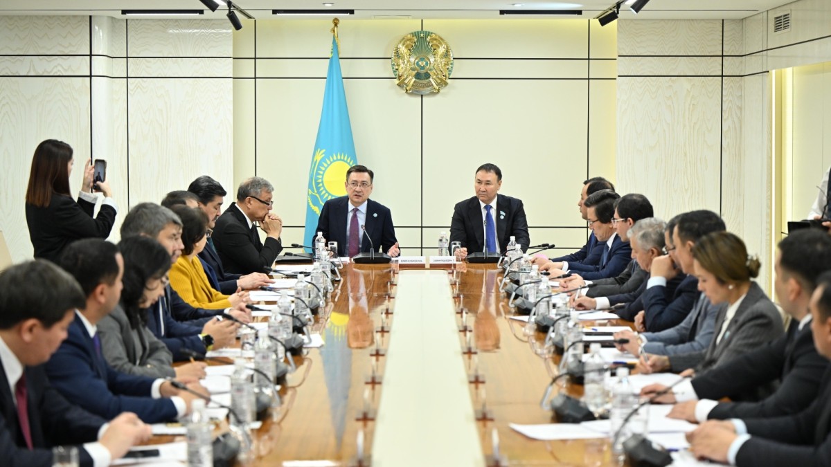 Өңірлердің мәселесі Халық Кеңесінде қалай шешіледі? Алғашқы отырыс өтті